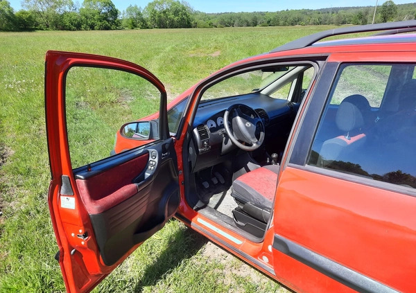 Opel Zafira cena 5700 przebieg: 298500, rok produkcji 2001 z Osieczna małe 46